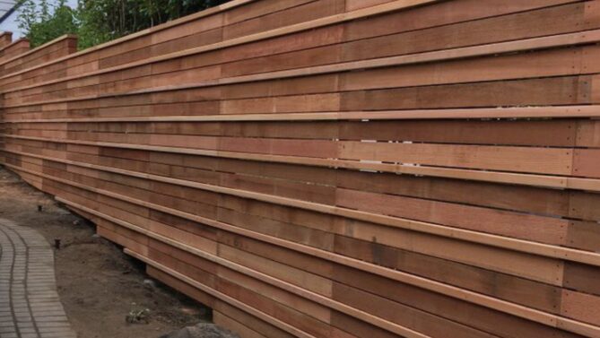 Top 7 Benefits of Installing Horizontal Wooden Fences in Seattle